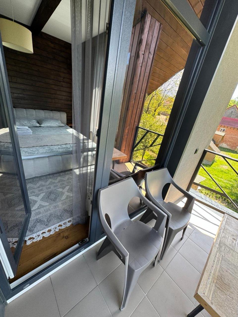 Girske Povitria 2 Villa Yaremche Ngoại thất bức ảnh